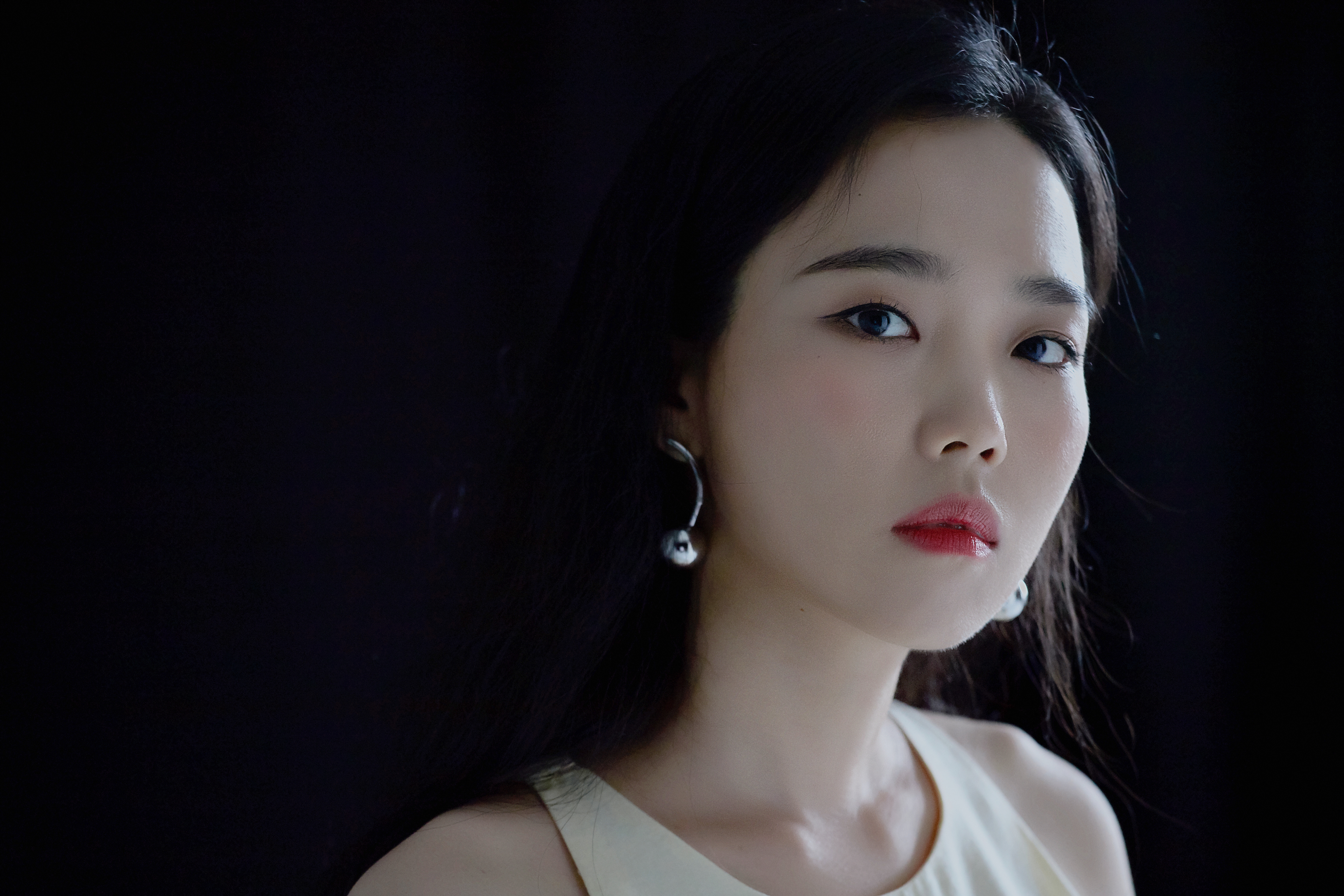 Park Jiha1_ⓒCecil Park.jpg